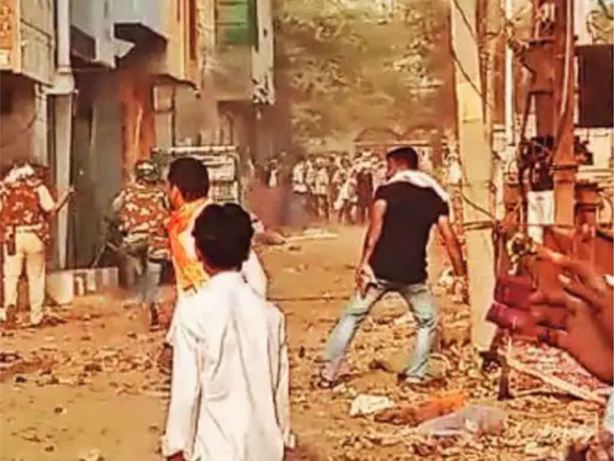 Madhya Pradesh: 30 houses and shops were burnt in Khargone, CM made bulldozers run at the houses of rioters