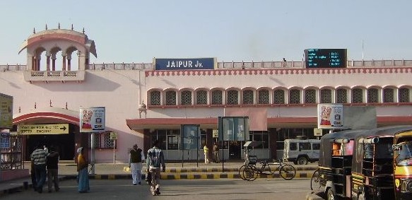 The Vande Bharat train's schedule for the Indore-Jaipur and Jabalpur-Indore routes has been verified