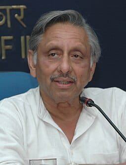 Mani Shankar Aiyar addressing the Press Conference on 4th NE Business Summit cropped