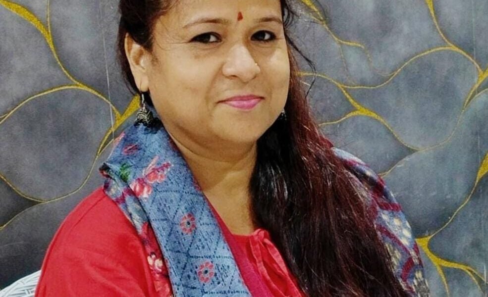 Dr Renu