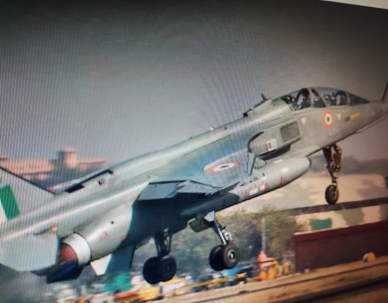 Indian Air Force Jaguar Fighter Jet Crashes in Rajasthan’s Churu: Pilot and Co-Pilot Killed, Wreckage Scattered Across Village 120 Indian Air Force Jaguar Fighter Jet Crashes