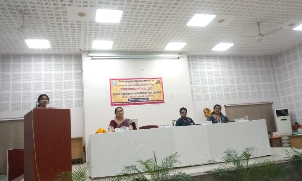 ज्ञानस्य प्राधान्यम् या धनस्य