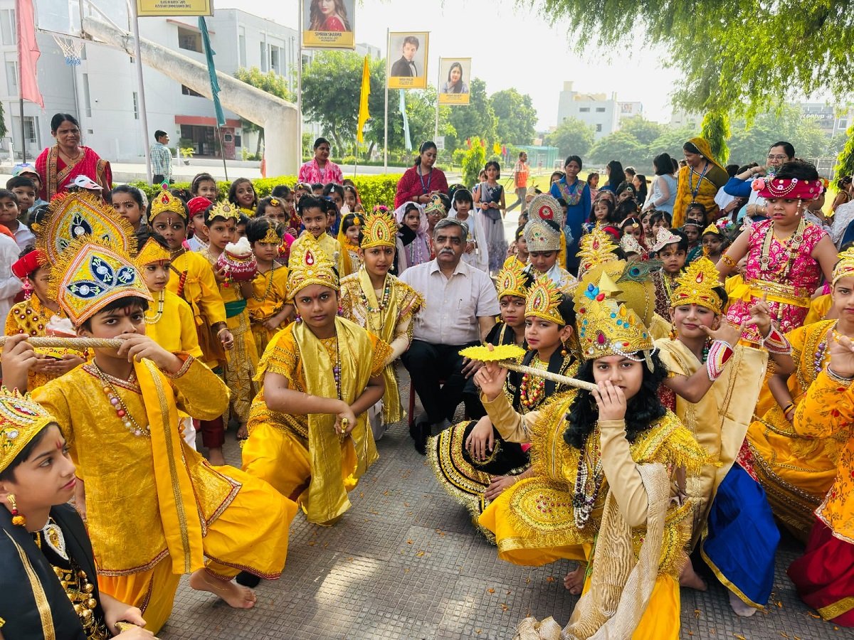 Unity and Devotion Shine in Janmashtami Celebration at DAV Centenary Public School Jaipur 189 DAV Centenary Public School Aug.16