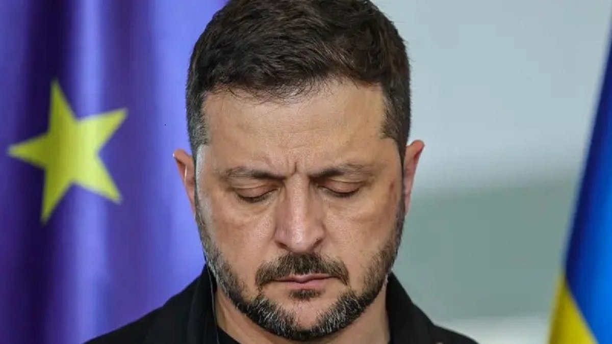 Trump Zelensky war-end concessions" are igniting debate as the US leader tells Zelenskyy Crimea and NATO must be off-limits for peace 141 President Zelenskyy Getty Image