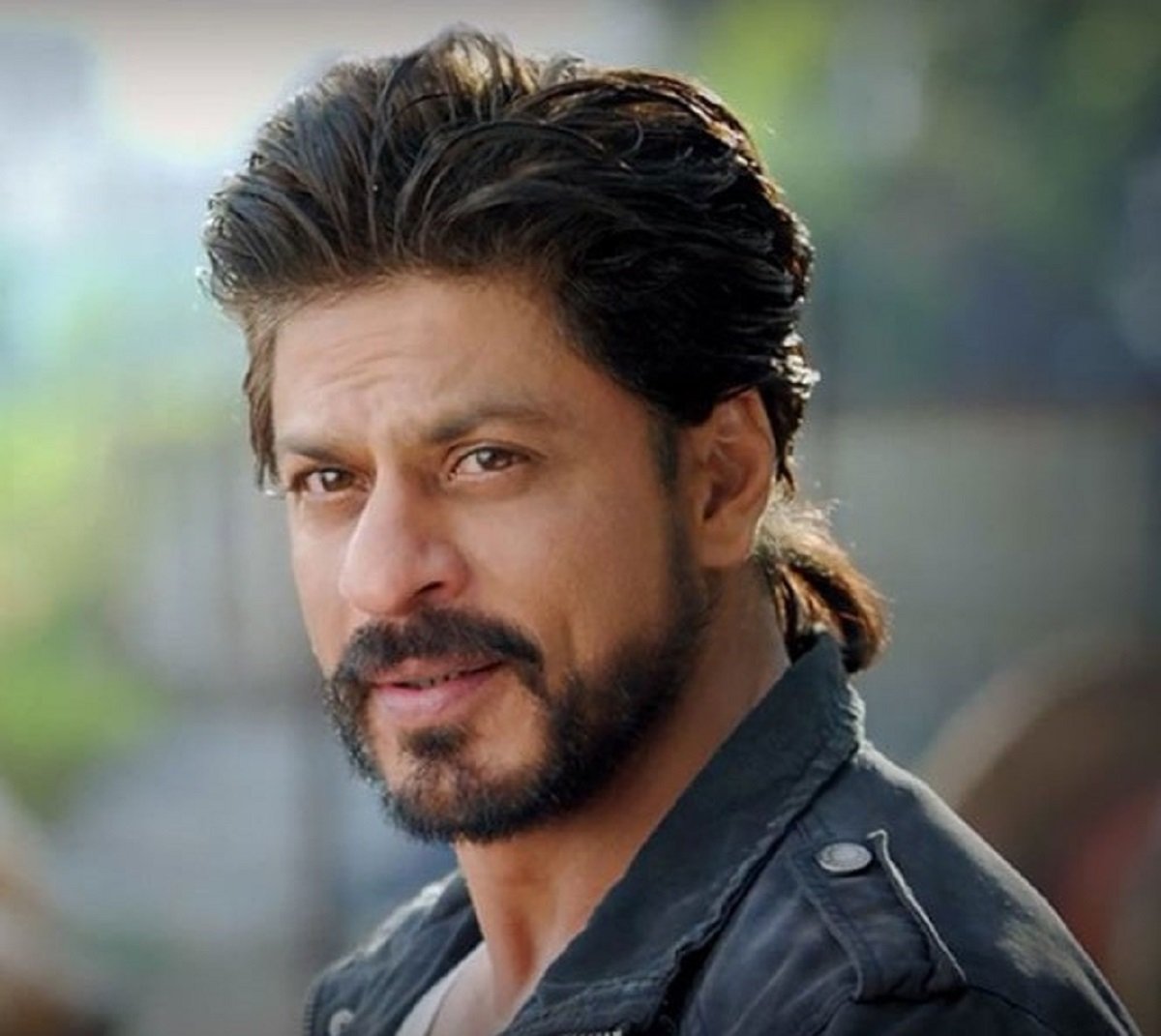 Shah Rukh Khan life story reveals the inspiring journey of Bollywood’s King Khan from Delhi to global stardom, along with Aryan Khan’s historic Netflix debut 127 Shah Rukh Khan life story