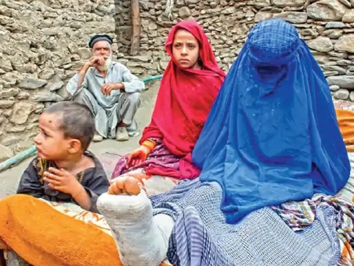 Afghanistan Earthquake- Women Trapped for 36 Hours Amid Taliban Restrictions 145 eastern Afghanistan, wreaking havoc across the region