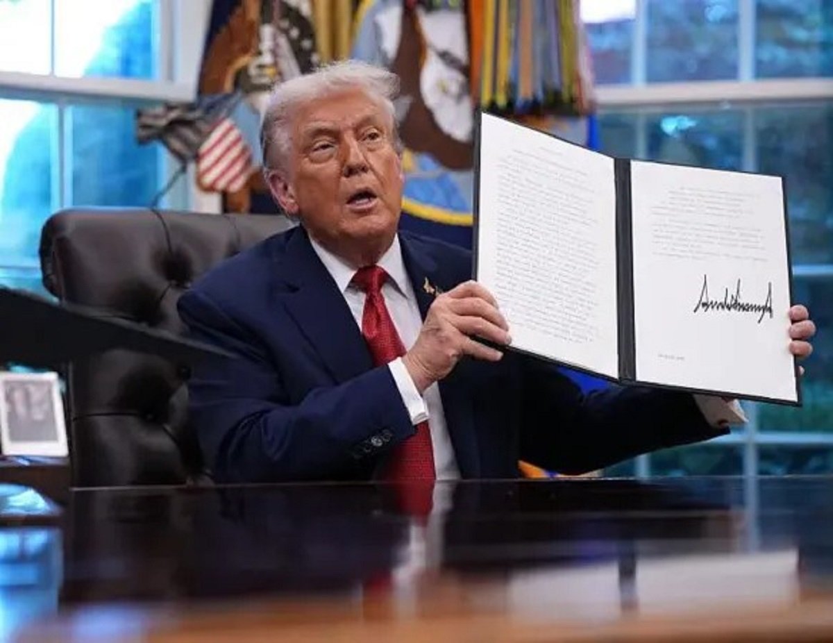 Trump’s 100% Tariff on Branded Drugs in 2025 Huge Impact on India and Global Pharma- 154 The Trump 100% Tariff on Branded Drugs