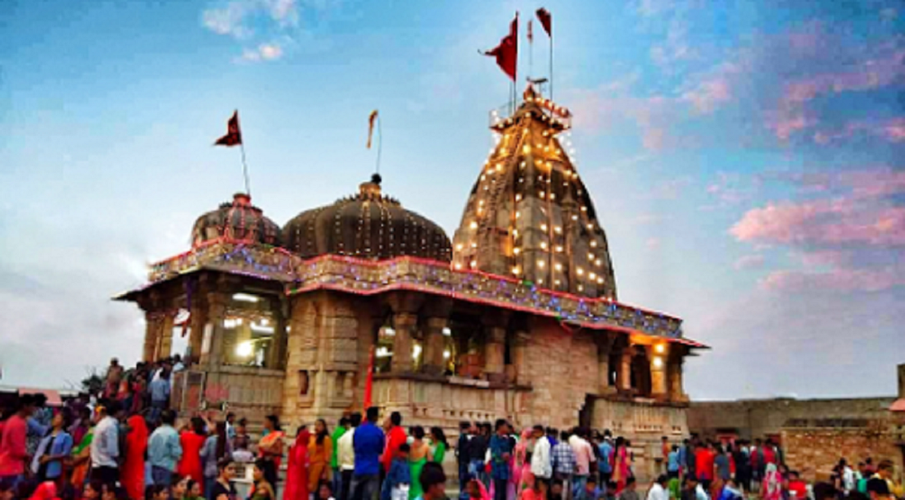 the history of Chittorgarh Kalika Mata Temple, from its 8th-century origins to its spiritual significance. Discover the legend of Kalika and Ambe Mata- 134 Chittorgarh Kalika Mata Temple