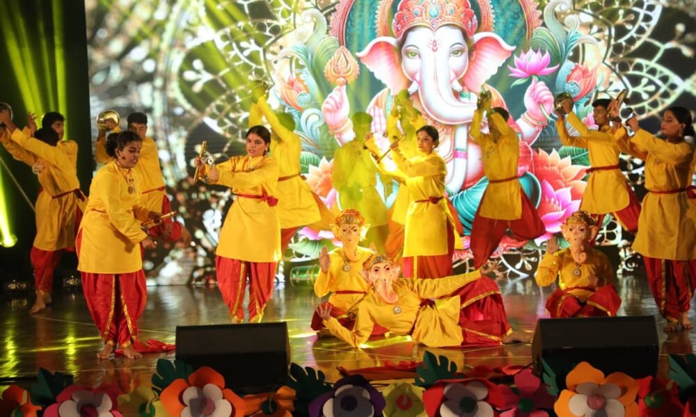 Never Give Up Annual Festival SV Public School Program