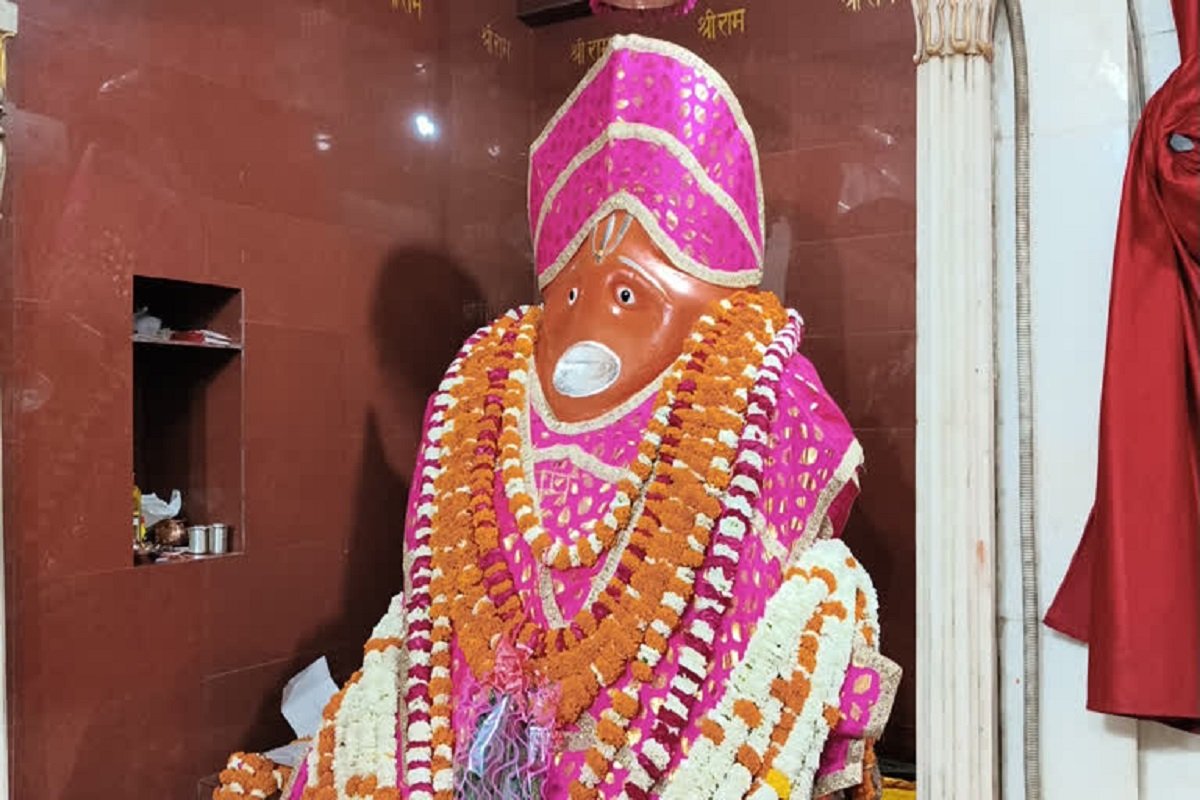 Discover the sacred Samod Hanuman Temple near Jaipur, where Lord Hanuman is believed to have self-manifested in a rock- 152 The Samod Hanuman Temple is not just a religious destination