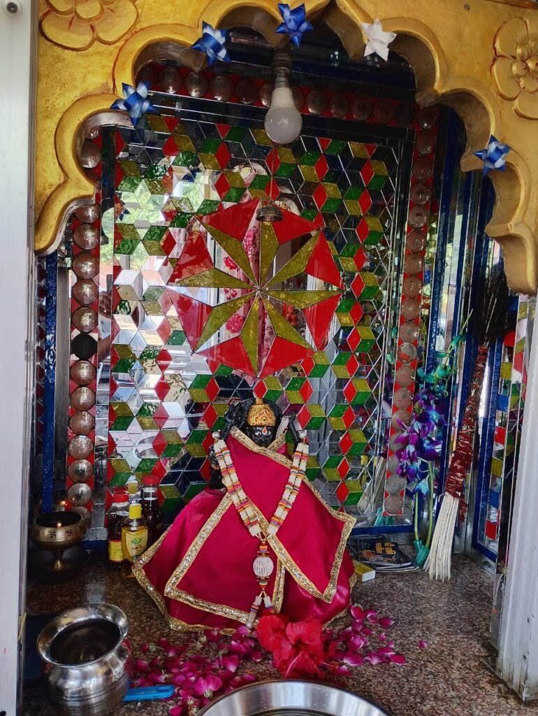 at Dhaawas Shiv Temple reflect the timeless essence of Hindu faith—devotion 1