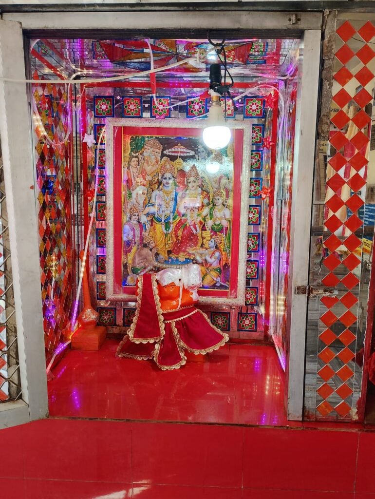 at Dhaawas Shiv Temple reflect the timeless essence of Hindu faith—devotion 3