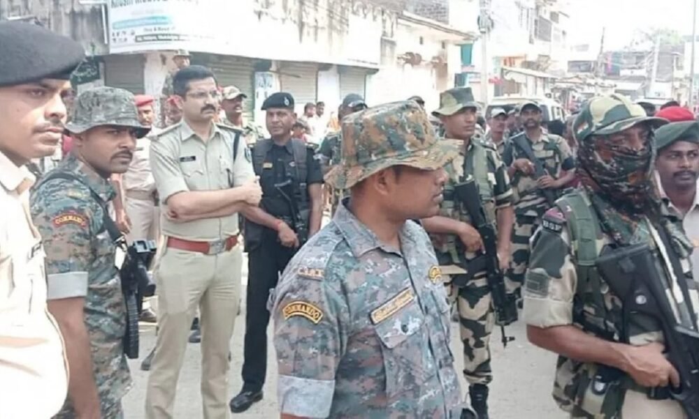 The Bhagalpur communal clash started in the early hours of the Diwali night