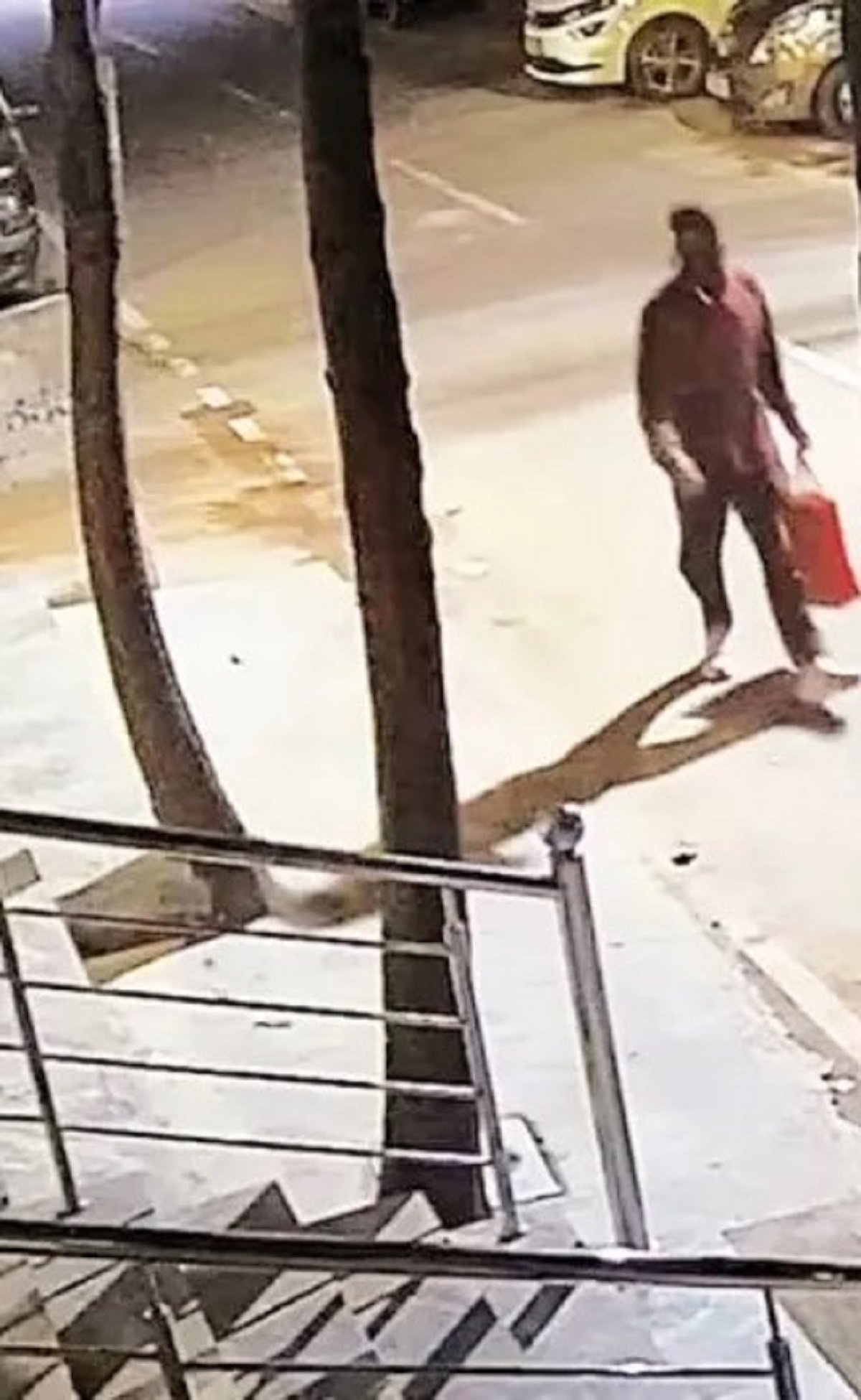 Jaipur IAS house robbery shocks city 2 kg silver, ₹2 lakh cash stolen, CCTV clues, bold thief on scooter — 136 Jaipur IAS house robbery