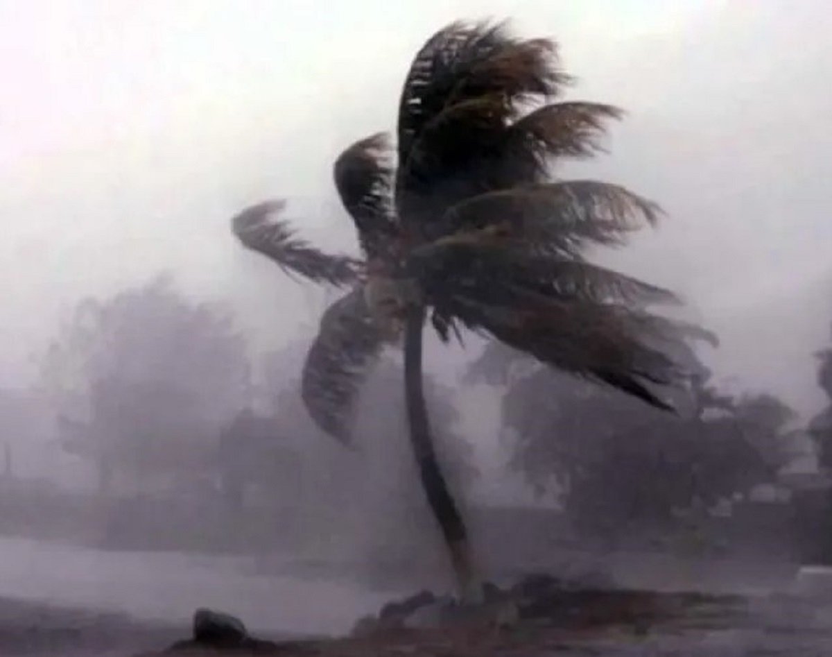 Cyclone Montha Alert by IMD- Heavy rain and winds sweeping Andhra, Odisha & beyond 29-31 October — stay informed, stay safe- 153 The Cyclone Montha Alert