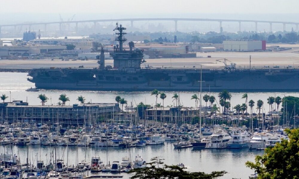 US Navy aircraft crash South China Sea