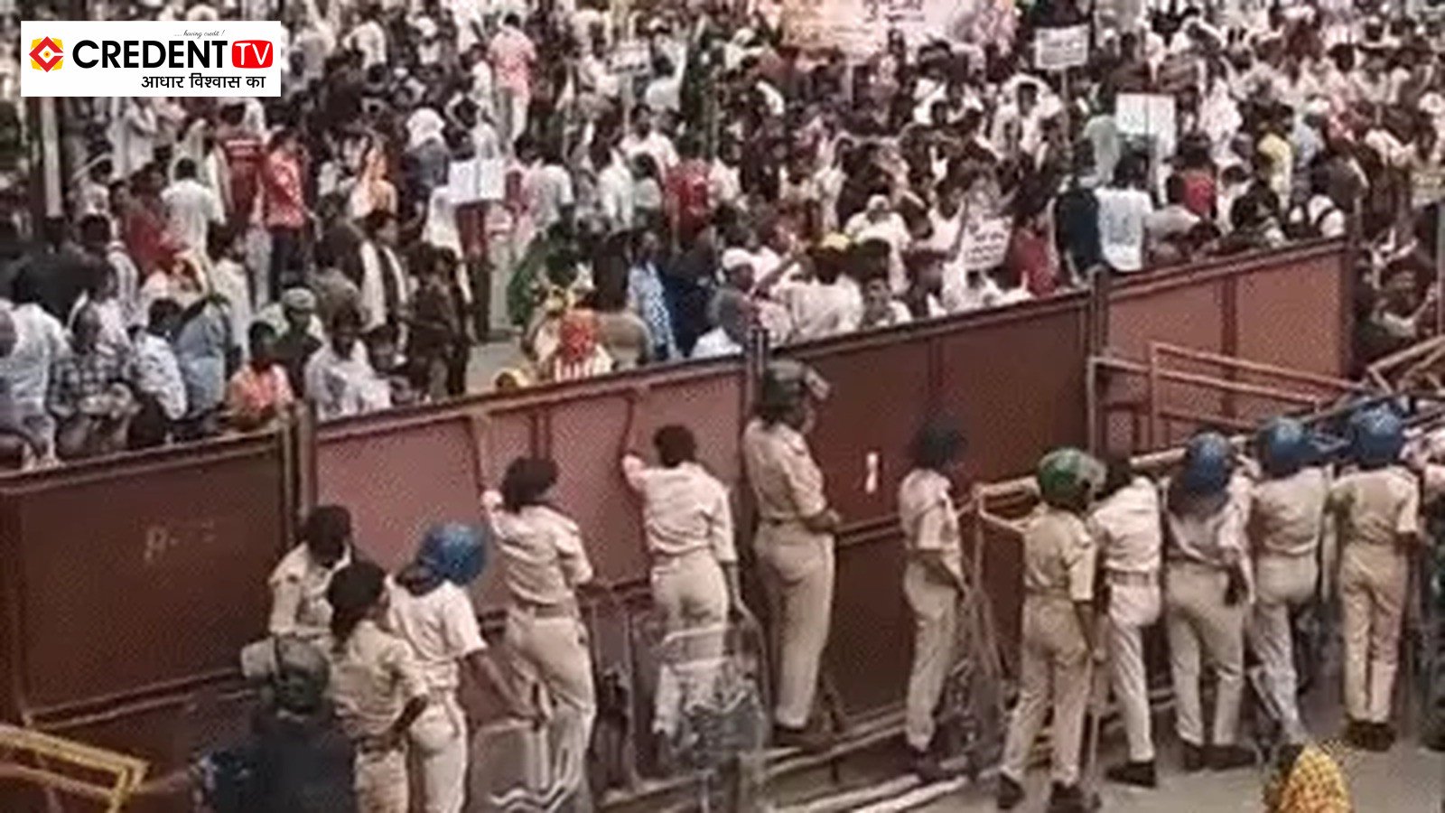 Patna BPSC Protest: Water Cannons Deployed, Aspirants Detained